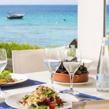 Apartment Mi Capricho 2b1 Beachfront Complex-apartment Beachside With Sea Views *